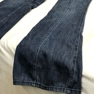 Bootleg Jeans